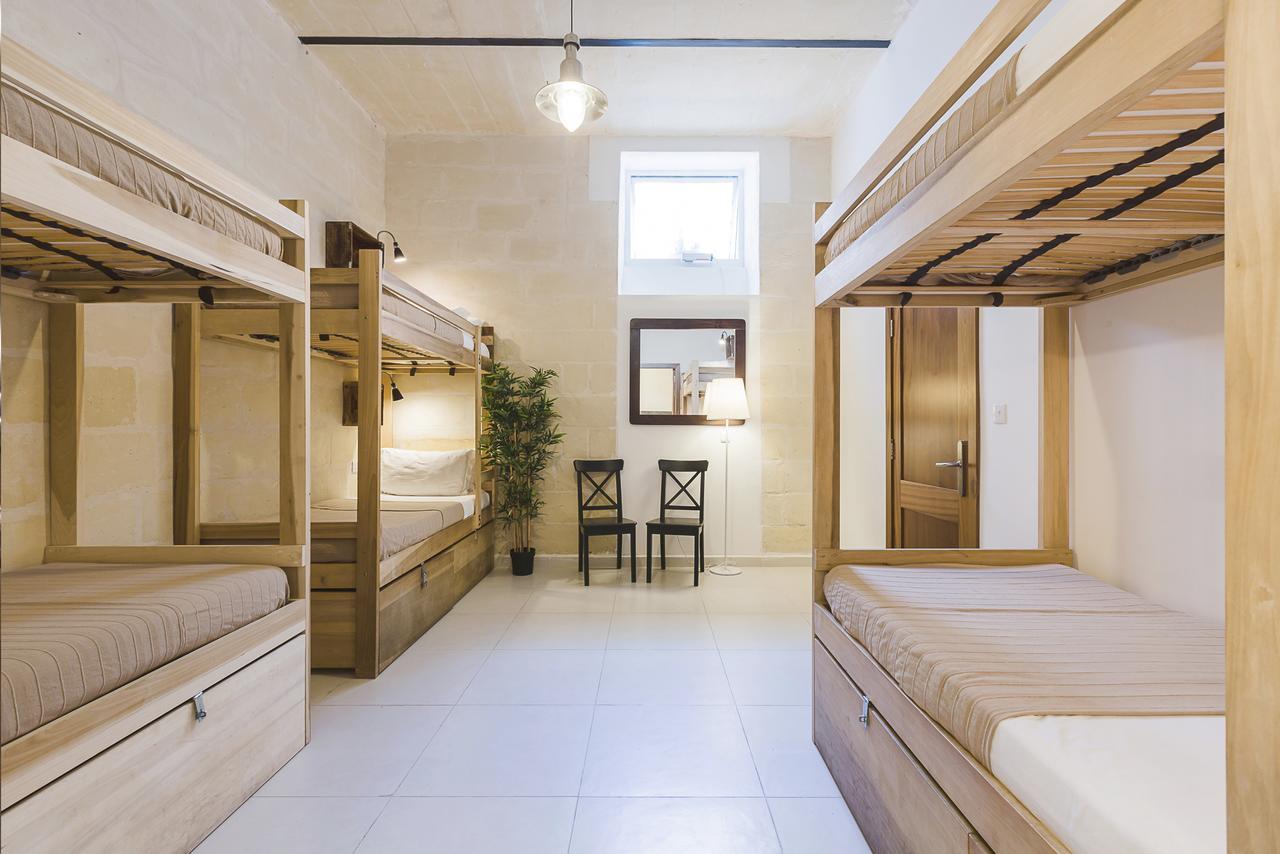Two Pillows Boutique Hostel Σλιέμα Εξωτερικό φωτογραφία
