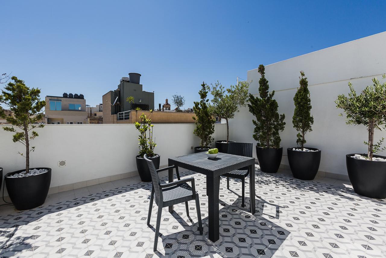 Two Pillows Boutique Hostel Σλιέμα Εξωτερικό φωτογραφία